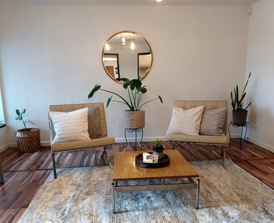 Private Salon/Spa Room Furnished or Unfurnished