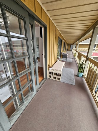 Private Suite with Shampoo Bowl & Balcony in Huntington Beach