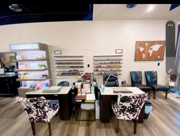 Hair Stylists and Nail Stylists wanted!! SALON BRITTAIN