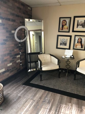 Beautiful Salon Suites Available – Southfield