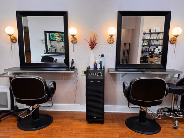 Rent a Chair at YEYA salon in Piedmont Ave. (Oakland CA)