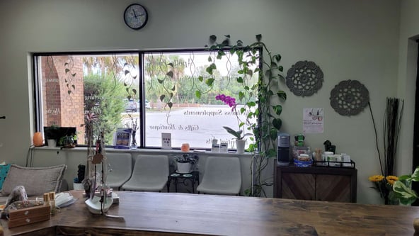 Hair Stylist Booth for rent in busy Salon.