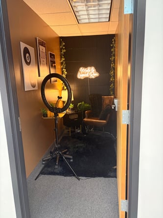 Mode’le Suites — Private Salon Suites in Brooklyn Center