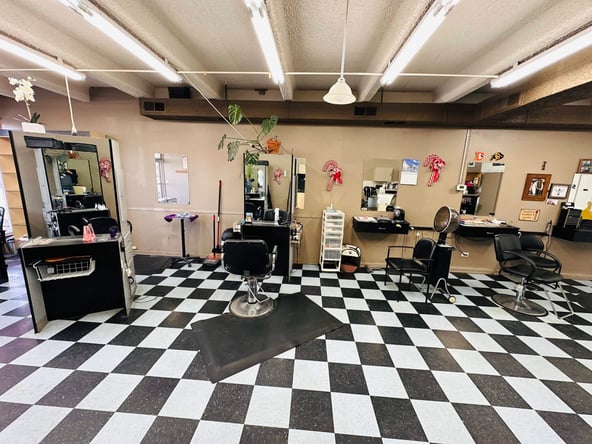 Chair rental/ weekly