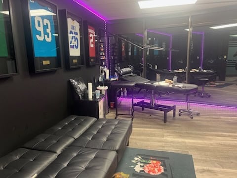 High-Rise Tattoo Studio Space
