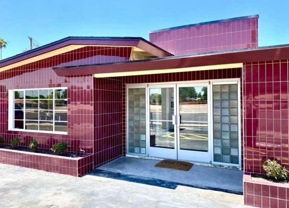 PRIVATE OFFICE SUITE Available for Beauty / Creative Professional looking for COMMUNITY!