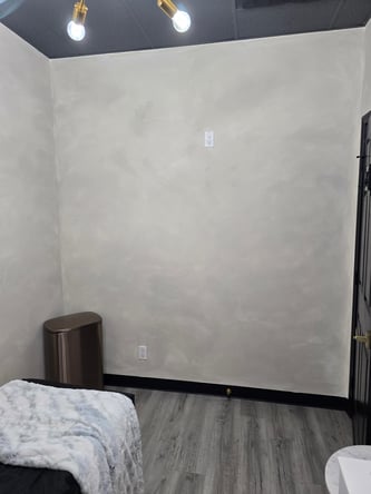 Salon Suite for rent