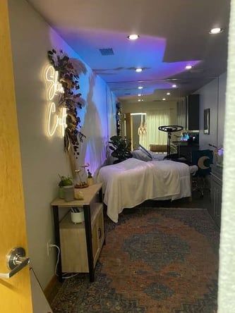 Salon Suite Available