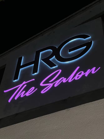 Beautiful Hair/Make Up Station for Rent – Modern Busy Salon, Great Location, Amenities Included