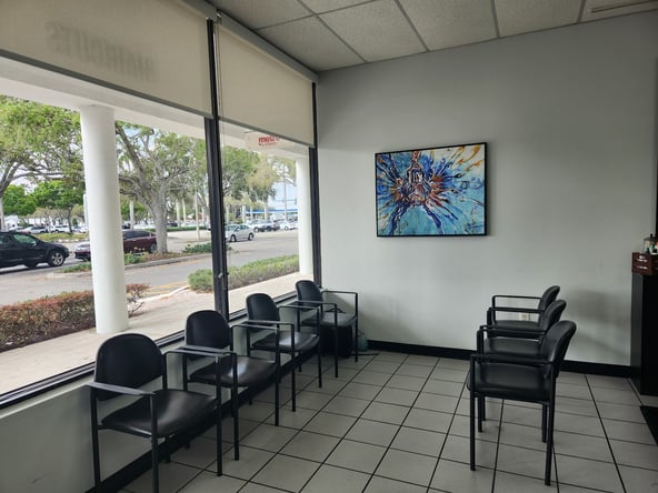 Salon Chair for Rent in Palm Beach Gardens – $250/week