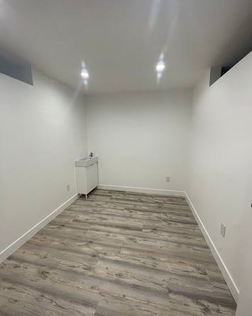 Private Studio in Boutique Costa Mesa Collective for Beauty Pros
