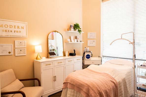 REDUCED PRICES- Luxury Salon Suites in the Heart of Flower Mound