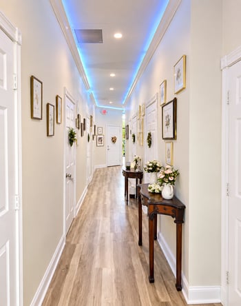 BEAUTY & WELLNESS ROOM RENTAL – STARTING AT $500/MONTH!