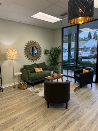 Beautiful Salon Located In The Heart Of Folsom