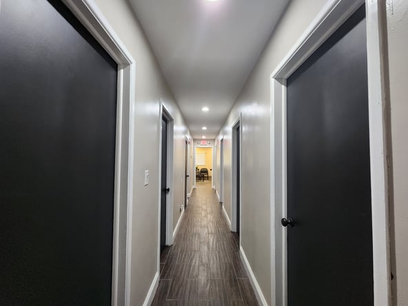 Private Salon Suites in Northwest Detroit – Starting at $150/week