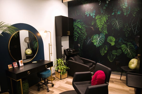 We’ve got BIG news!  Ascension Salon suites is offering a limited-time special leasing offer! 