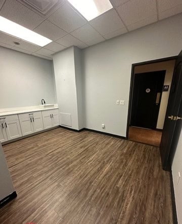 Prime Hair Stations and Suites Available – Elevate Your Salon Experience!