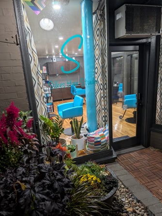 Charming Salon Station in Boston’s Historic South End