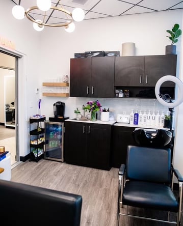 MY SALON Suite in Cambridge Street Burlington, MA – Salon Suite for Rent