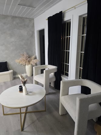 Beauty suites for rent