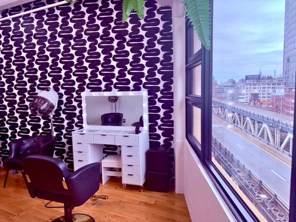 Luxury Salon Suites & Booth Rentals in DUMBO Brooklyn Skyline Views
