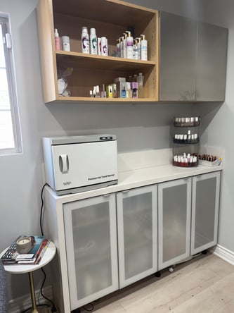 Charming Treatment Room For Rent In Valley Village