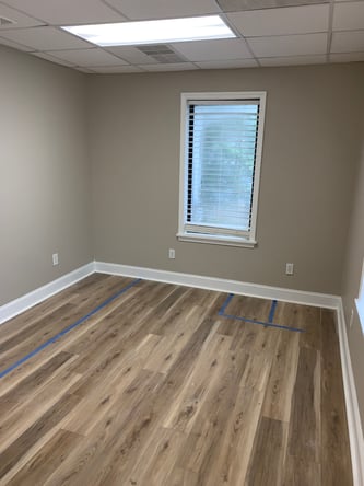 Salon Chair for Rent at Golden Cuts Color – San Rafael, CA