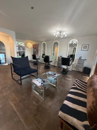 Brand-New West Hollywood Salon Chair | Private Backyard + $250/Week