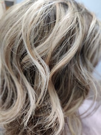 Sola Salon Studios in Papillion, NE – Salon Suite for Rent