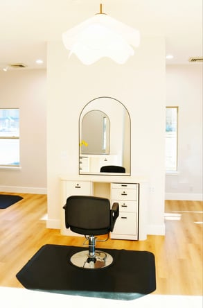 Exciting Opportunity for Beauty Professionals!