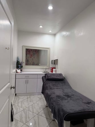 Private Treatment Room for Rent in Newport Beach Medspa | Ideal for Esthetician or Beauty Profession
