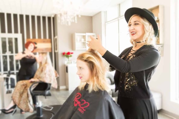 Sola Salon Studios in Snellville, GA – Salon Suite for Rent