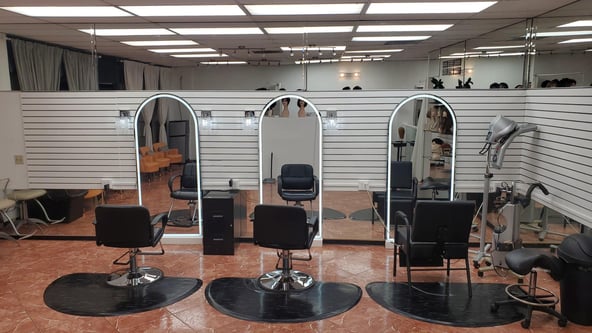 💇 Salon Chair Fullerton–1Chair $175/Weekly, Half Salon(3Chairs+2 ShampooBowls)$325/Weekly