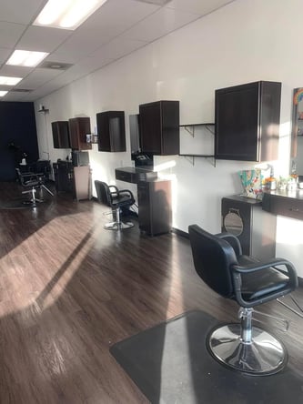 Affordable Booth Rental in Gahanna – Studio 6S
