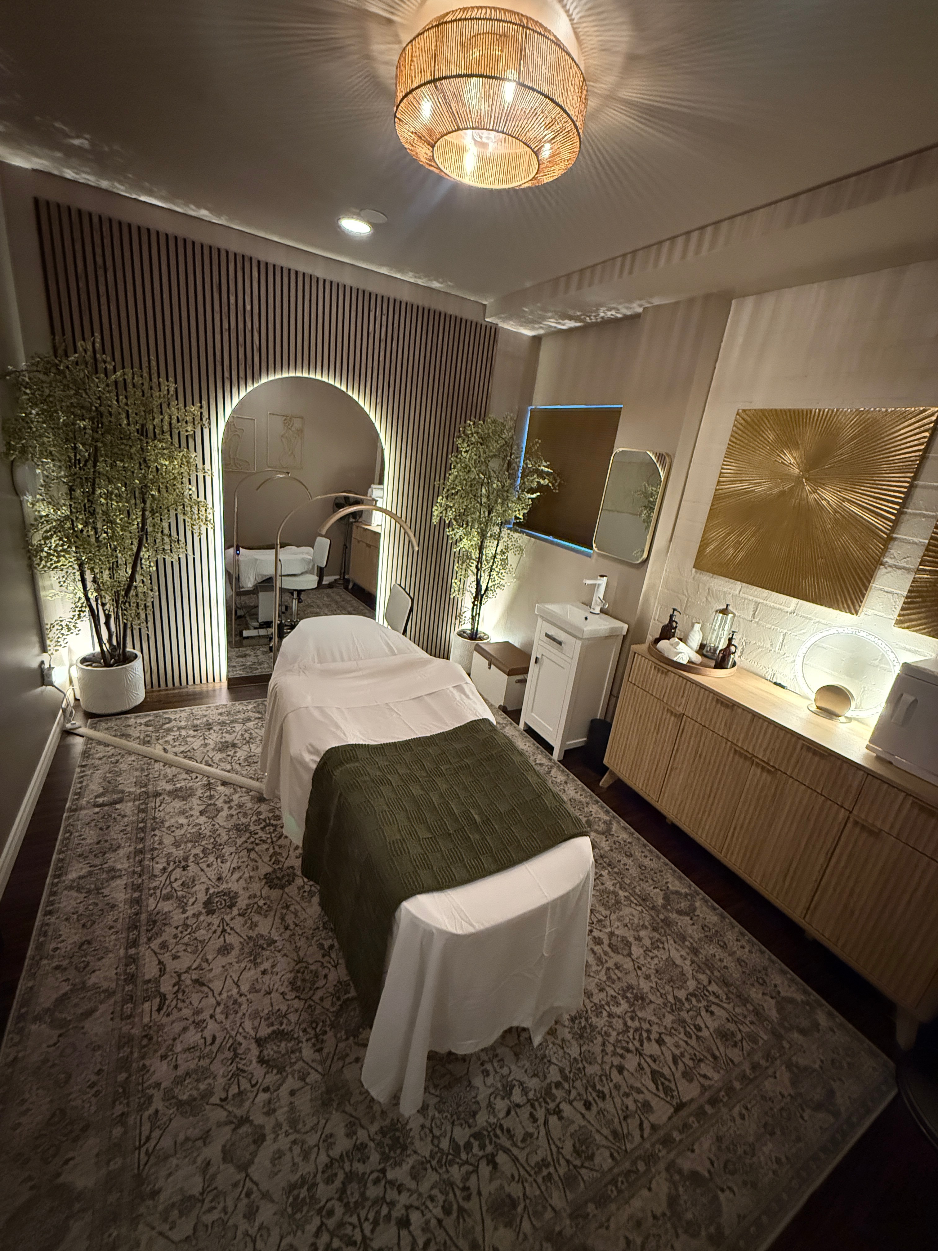 Boutique Wellness Collective | Treatment Rooms Available for Massage Therapists & Estheticians in Pa