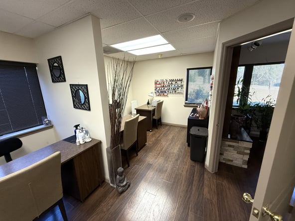 Day Spa Space for Lease – Prime Route 30 Location in Greensburg, PA