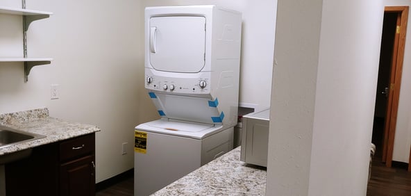 Centennial Salon Suite – $173.75 per week (Centennial)