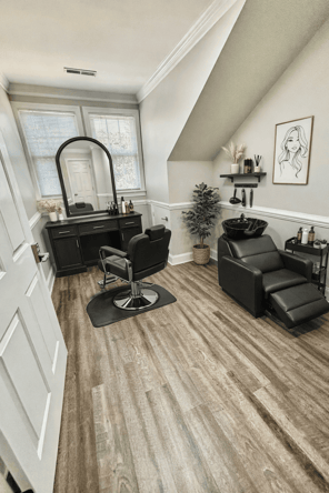 Private Hair Suite in North Raleigh