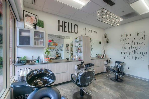 Sola Salon Studios in Phoenix, AZ – Salon Suite for Rent