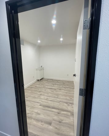 Private Studio in Boutique Costa Mesa Collective for Beauty Pros