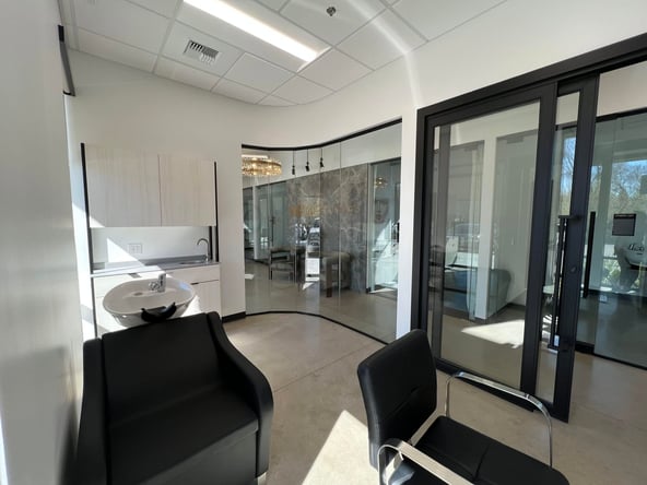 Luxury Salon Suites