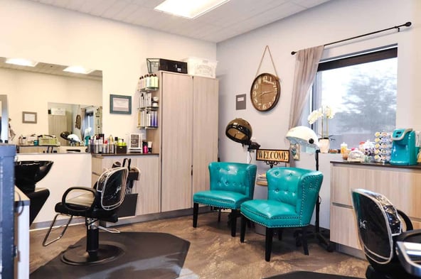 Sola Salon Studios in Avondale, AZ – Salon Suite for Rent