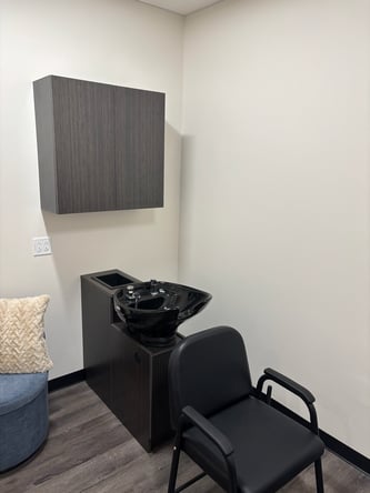 Luxury Salon Suites – Up to 8 WEEKS FREE Promo in Parsippany, NJ