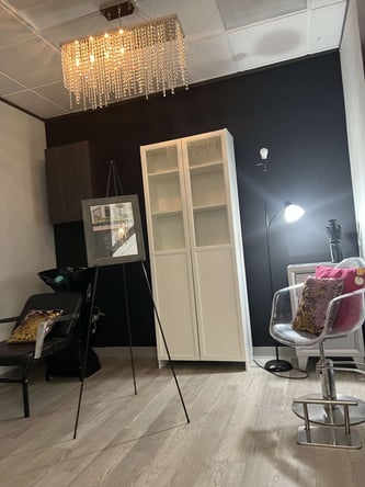 Everything Chic Salon Suites Studios