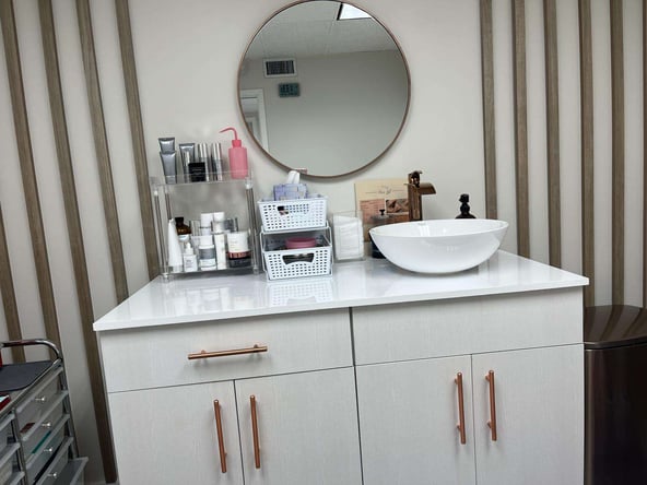 Private spa room available for rent
