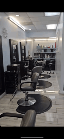Available now, lovely Salon Stations in Lawrenceville, GA. Come and experience business better w/ us