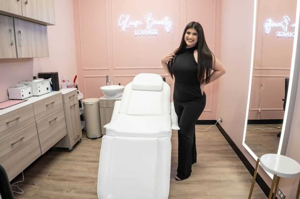 Sola Salon Studios in Oceanside, NY – Salon Suite for Rent