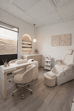 Private Salon Suite Rental in North Plainfield, IL