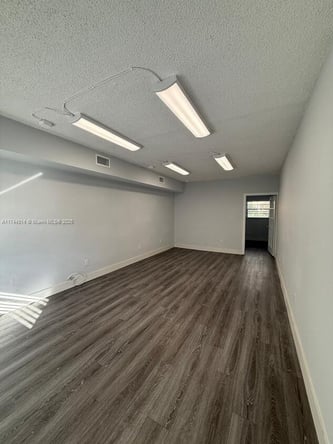 750 SF Private Space in Coral Gables — Ideal for Estheticians & Massage Therapists!
