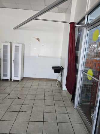 Braiding Space for Lease – Prime Beauty Location